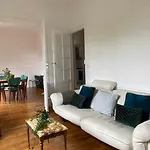 Au Coeur De L'ile Saint Louis Privatunterkunft Paris