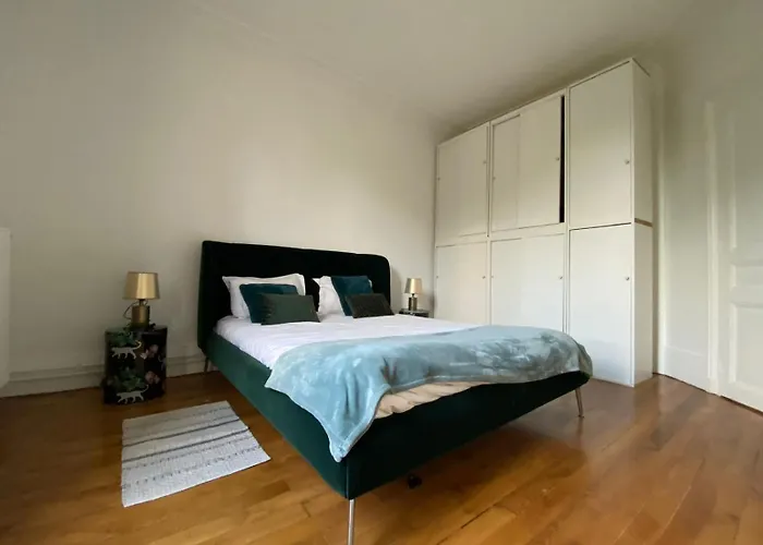 Au Coeur De L'ile Saint Louis منزل للإقامة باريس